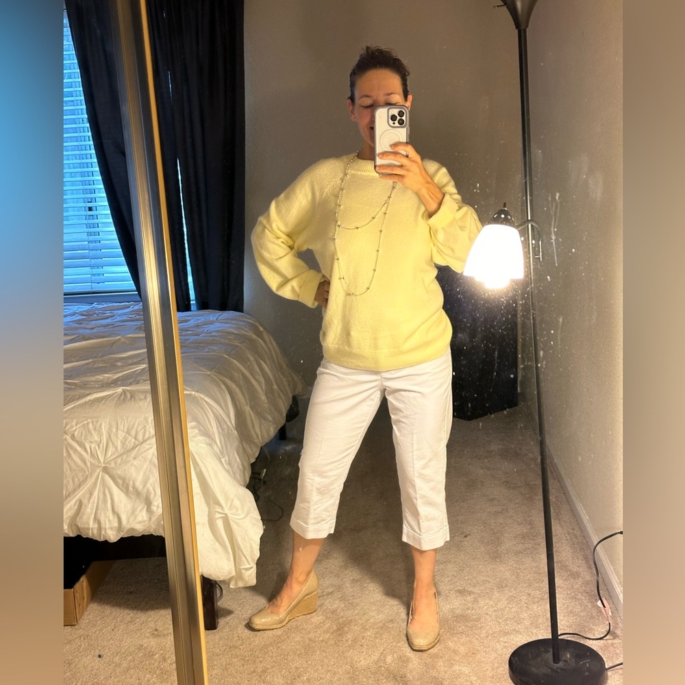 Vince Camuto Crew Neck Sweater Color: Buttercream light Yellow / Size: XXL